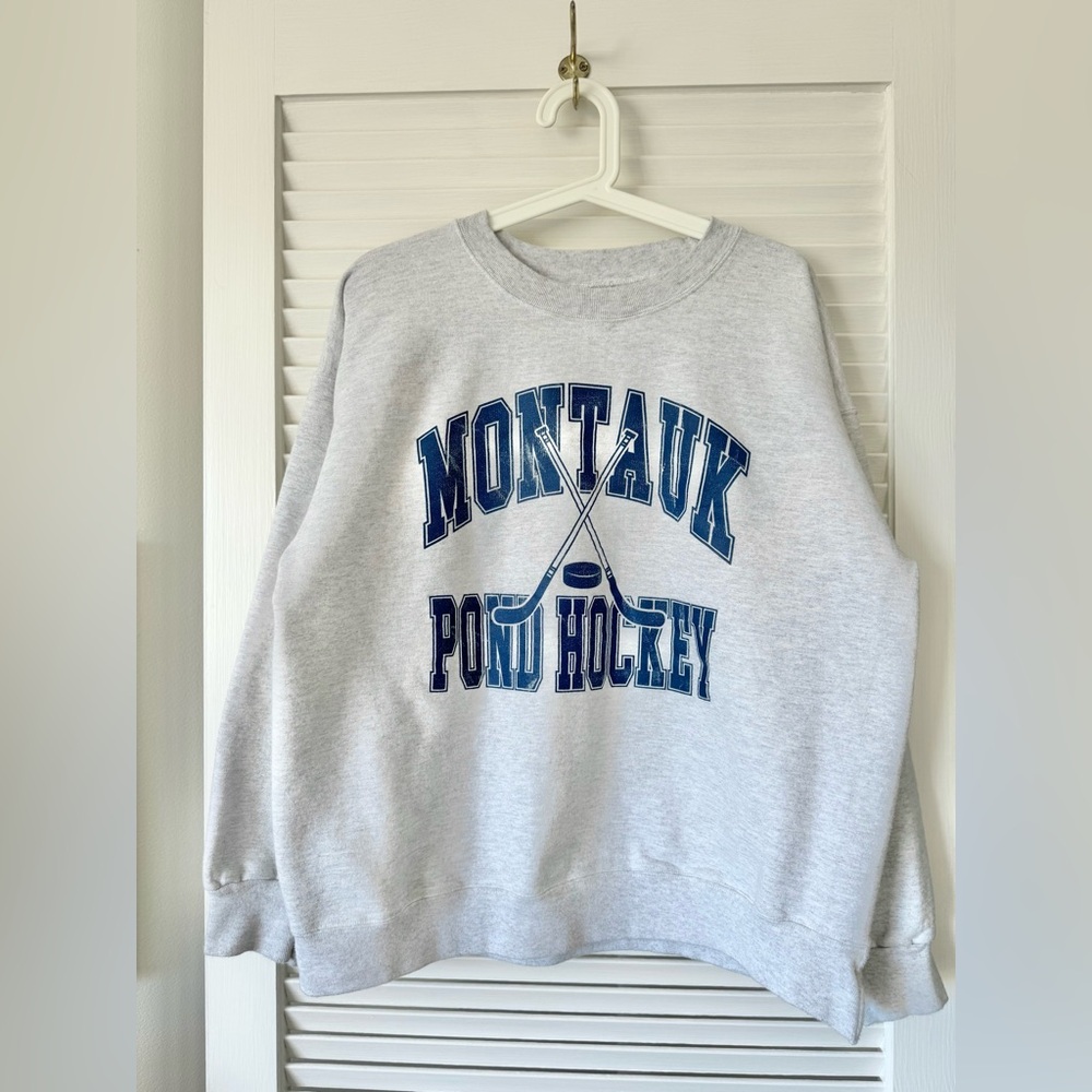Firstport Montauk Pond Hockey Sweatshirt sz Med “Ash”